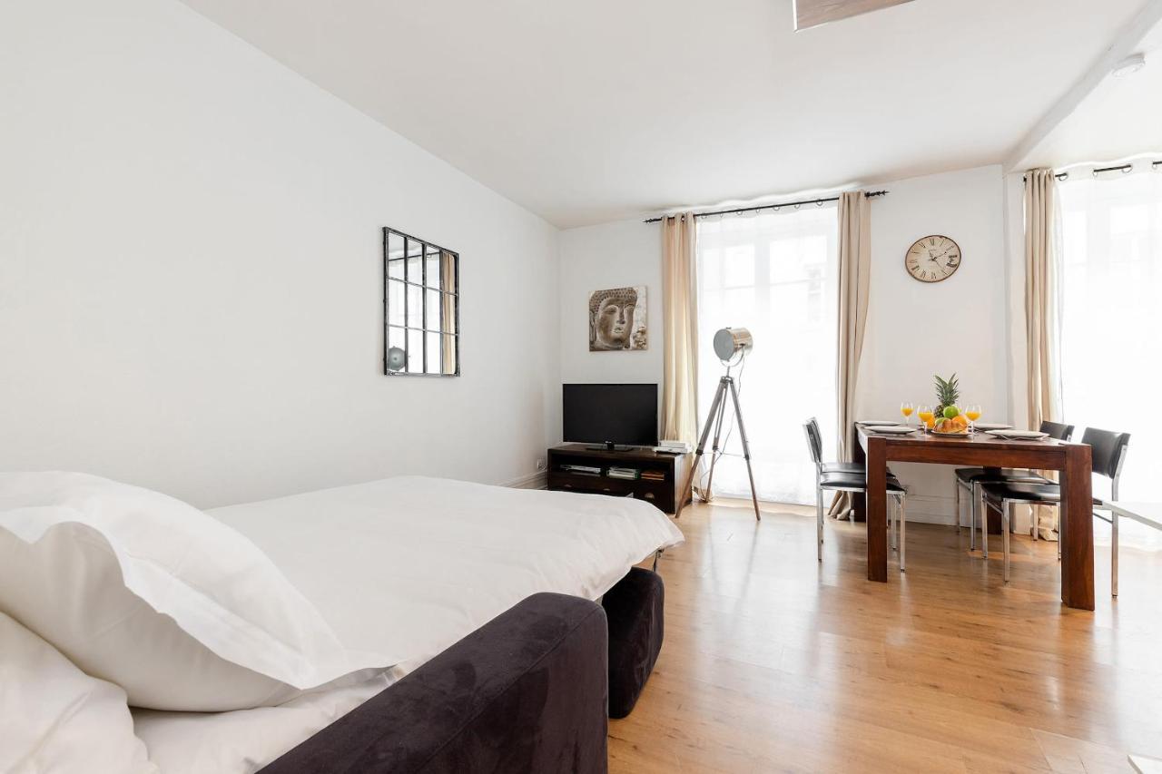 Rue Cler - Eiffel Tower City Apartment 巴黎 外观 照片